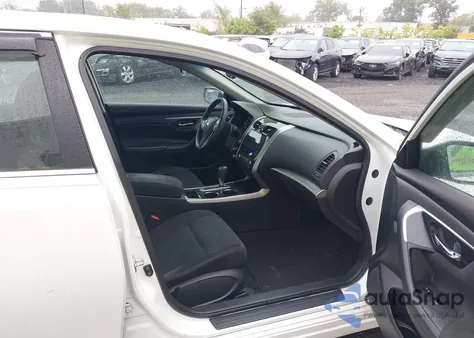 2014 Nissan Altima 2.5 S z USA, uszkodzony, nr VIN 1N4AL3AP4EN371946